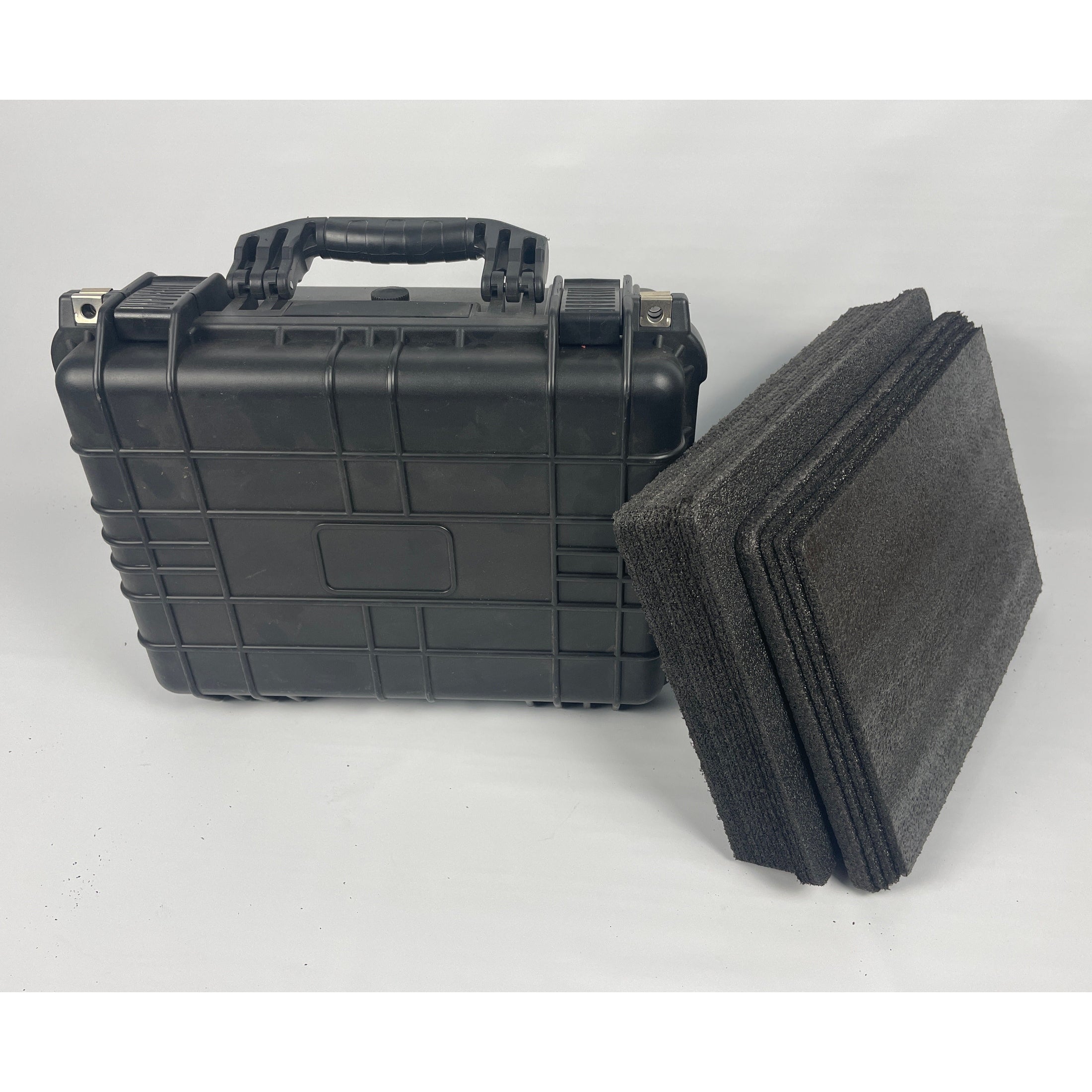 Apache 4800 Weatherproof Protective Case, X-Large, Black Kaizen
