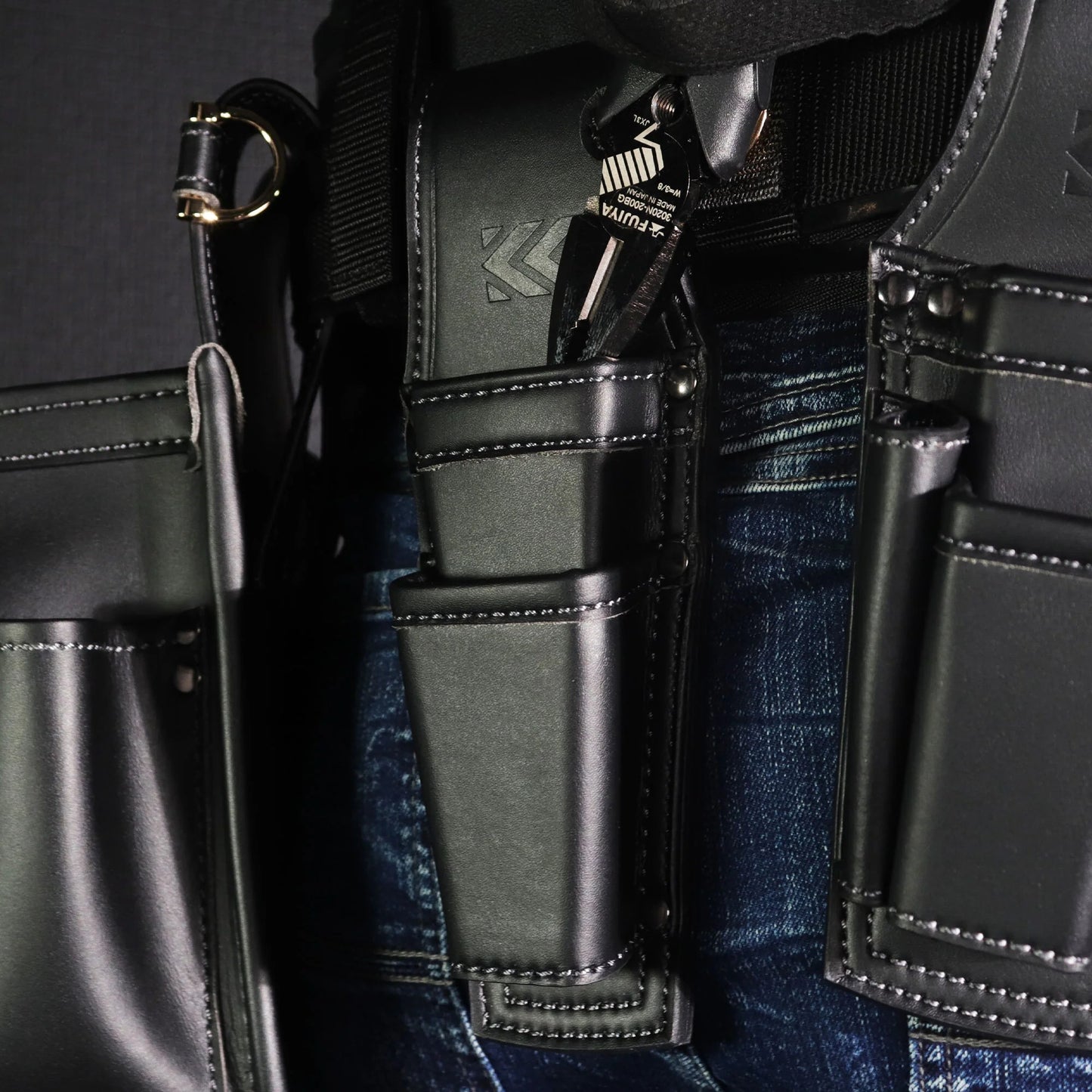 Fujiya Kurokin Light PU Leather Multi-Stage Tool Holder