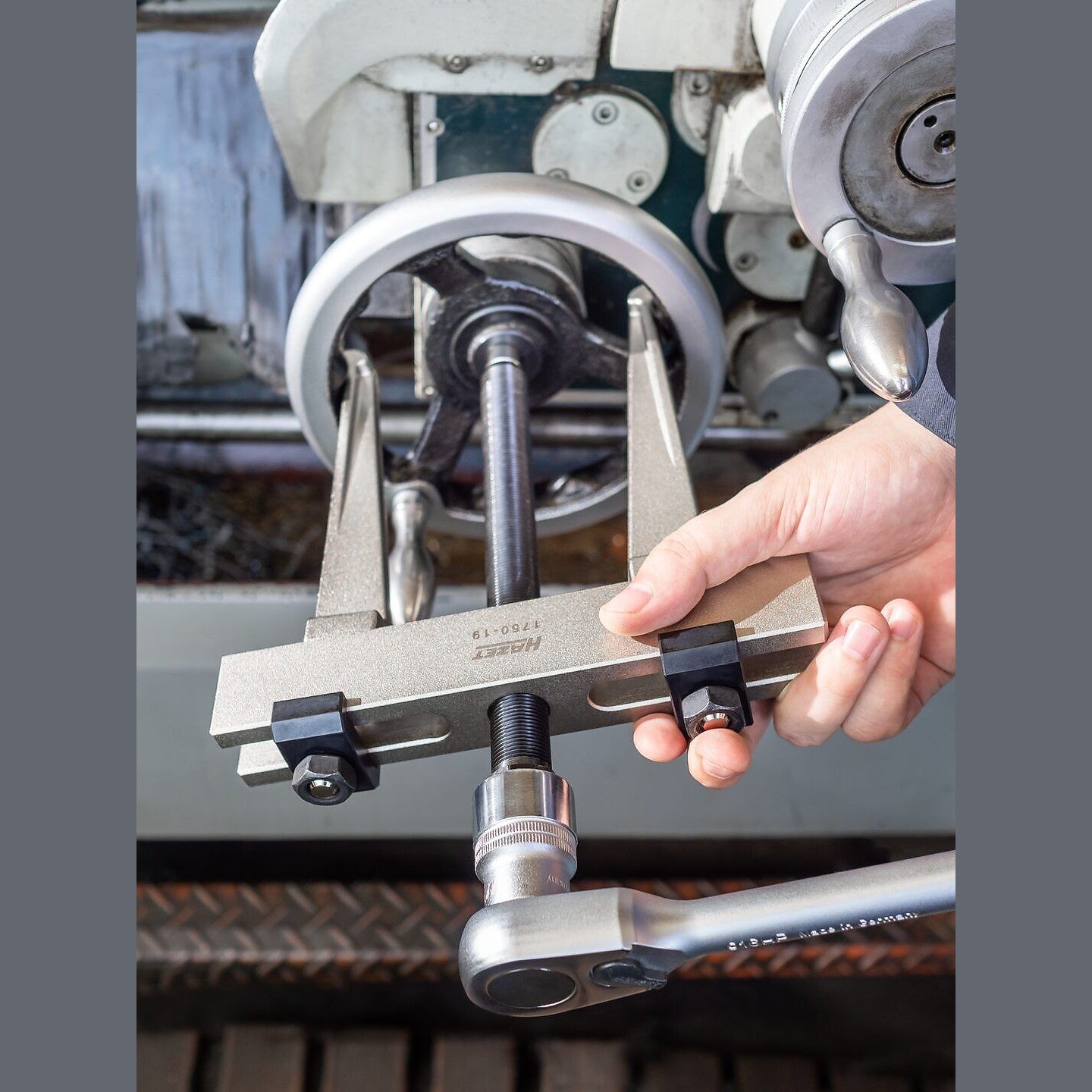 Hazet 1750-19 Quick-clamping puller ∙ 2-arm
