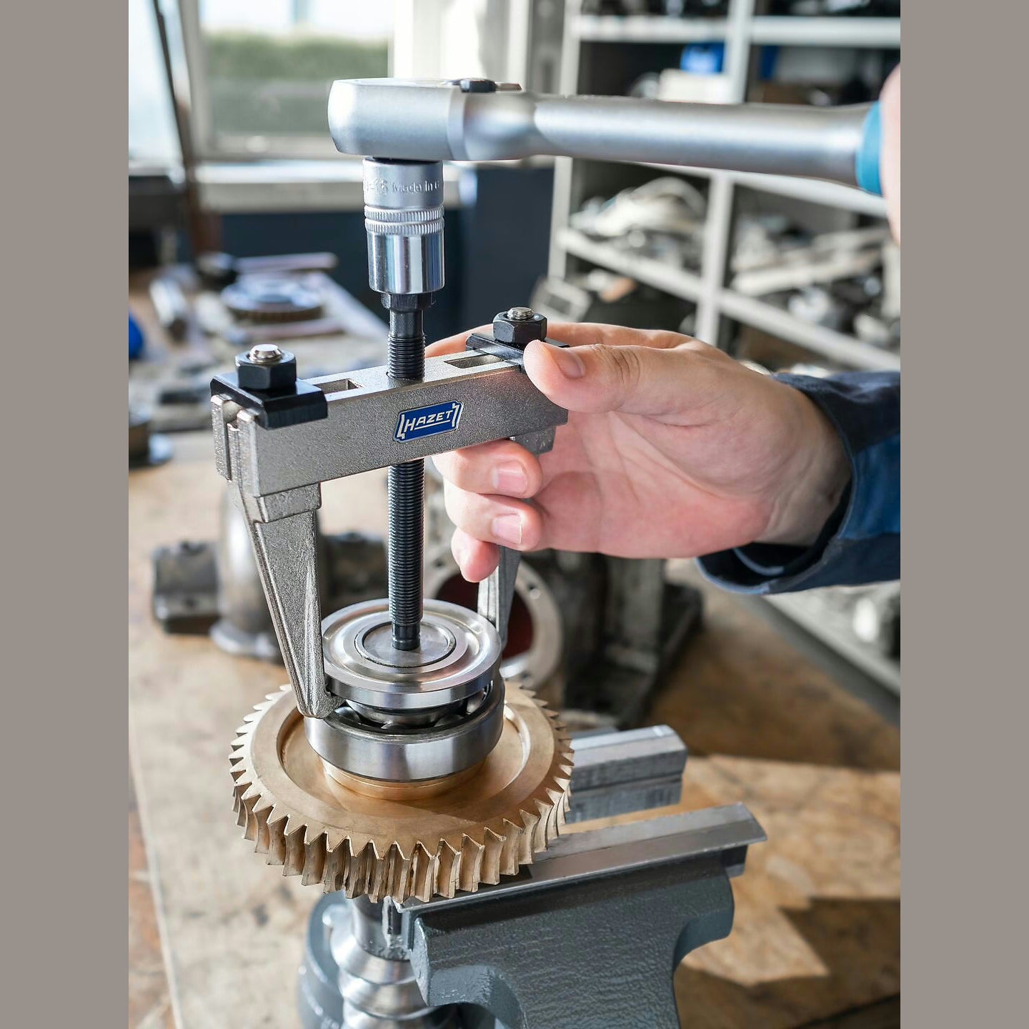 Hazet 1750-9 Quick-clamping puller ∙ 2-arm