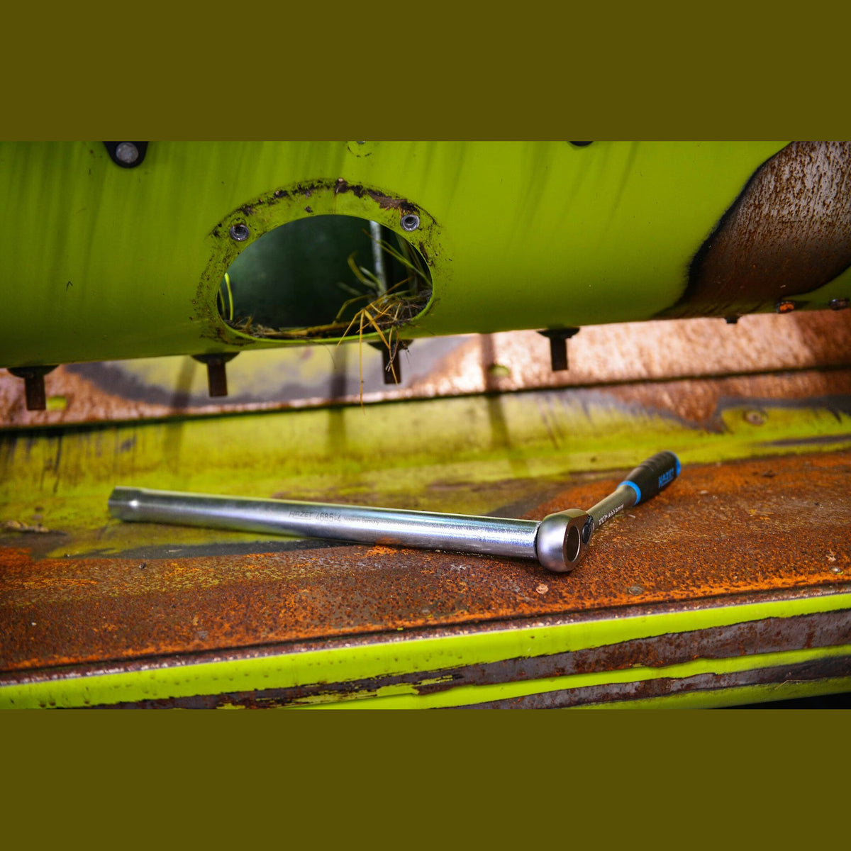 Hazet 4685-4 1⁄2″ Tubular socket wrench ∙ 6-point outer profile ∙ 24 mm