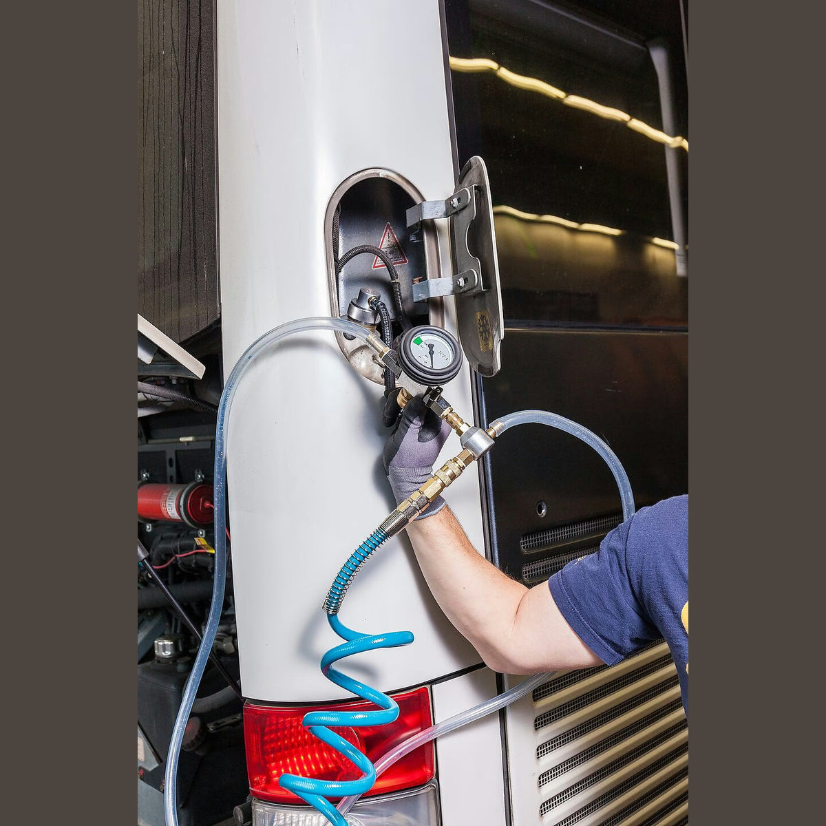 Hazet 4802-1 Commercial vehicle vacuum radiator filler
