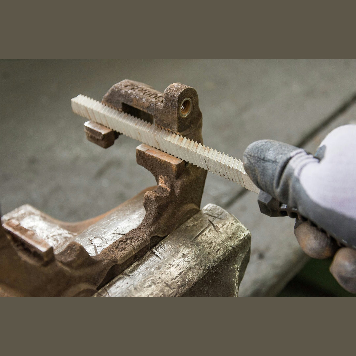 Hazet 4968-6 Square brake calliper file