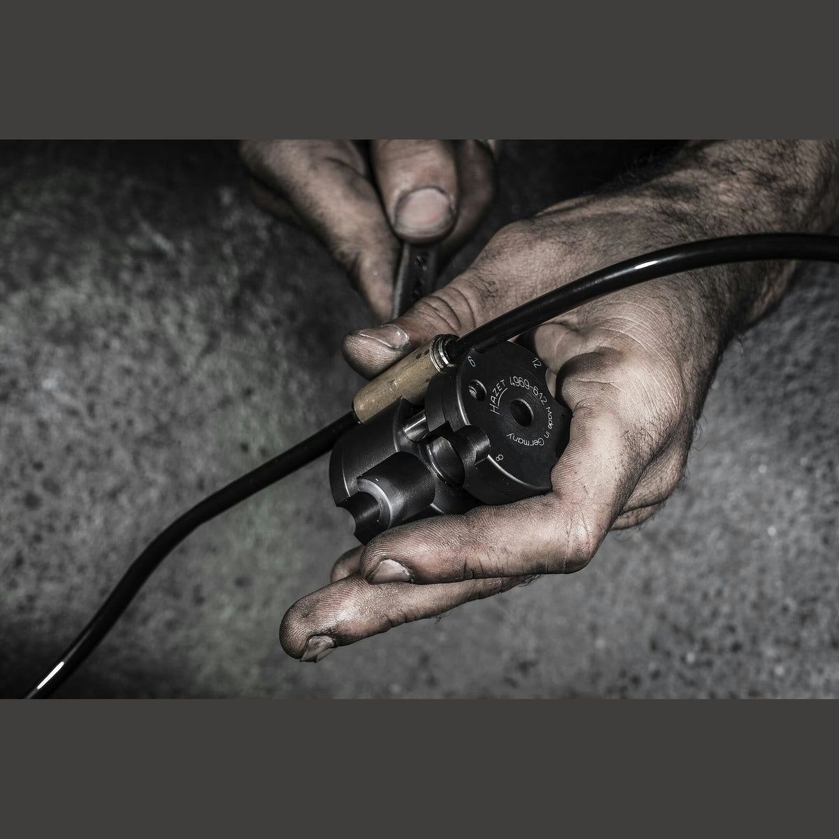 Hazet 4969-612 Releasing tool for compressed air quick-connectors