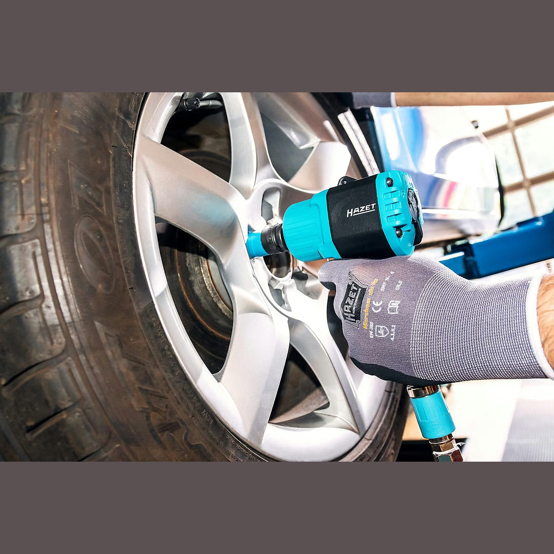 Hazet 9012TT 1⁄2″ Twin Turbo impact wrench ∙ 2200 Nm
