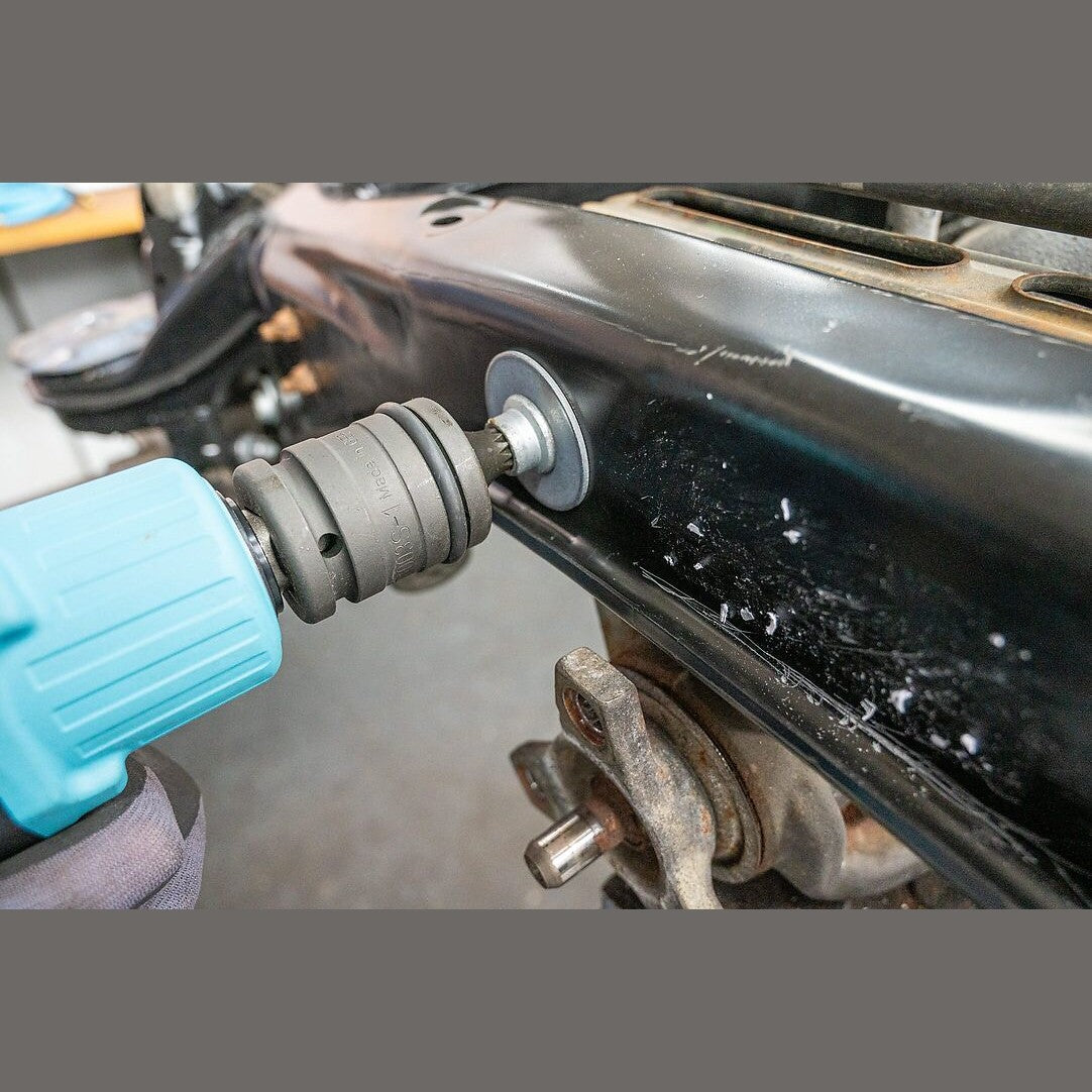 Hazet 990S-14 1⁄2″ ∙ 24 mm outside hexagon Impact screwdriver socket ∙ Internal serration profile XZN ∙ M14