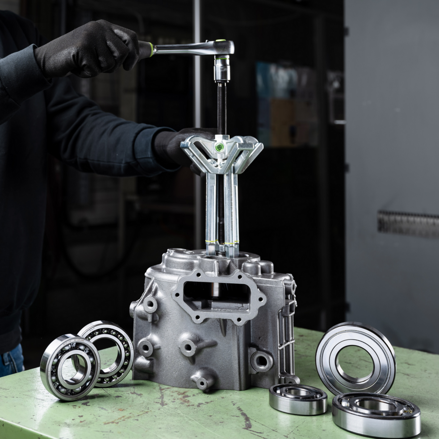 Kukko K-70-A | 18-piece ball bearing puller set "PULLPO" ø 10-30 mm