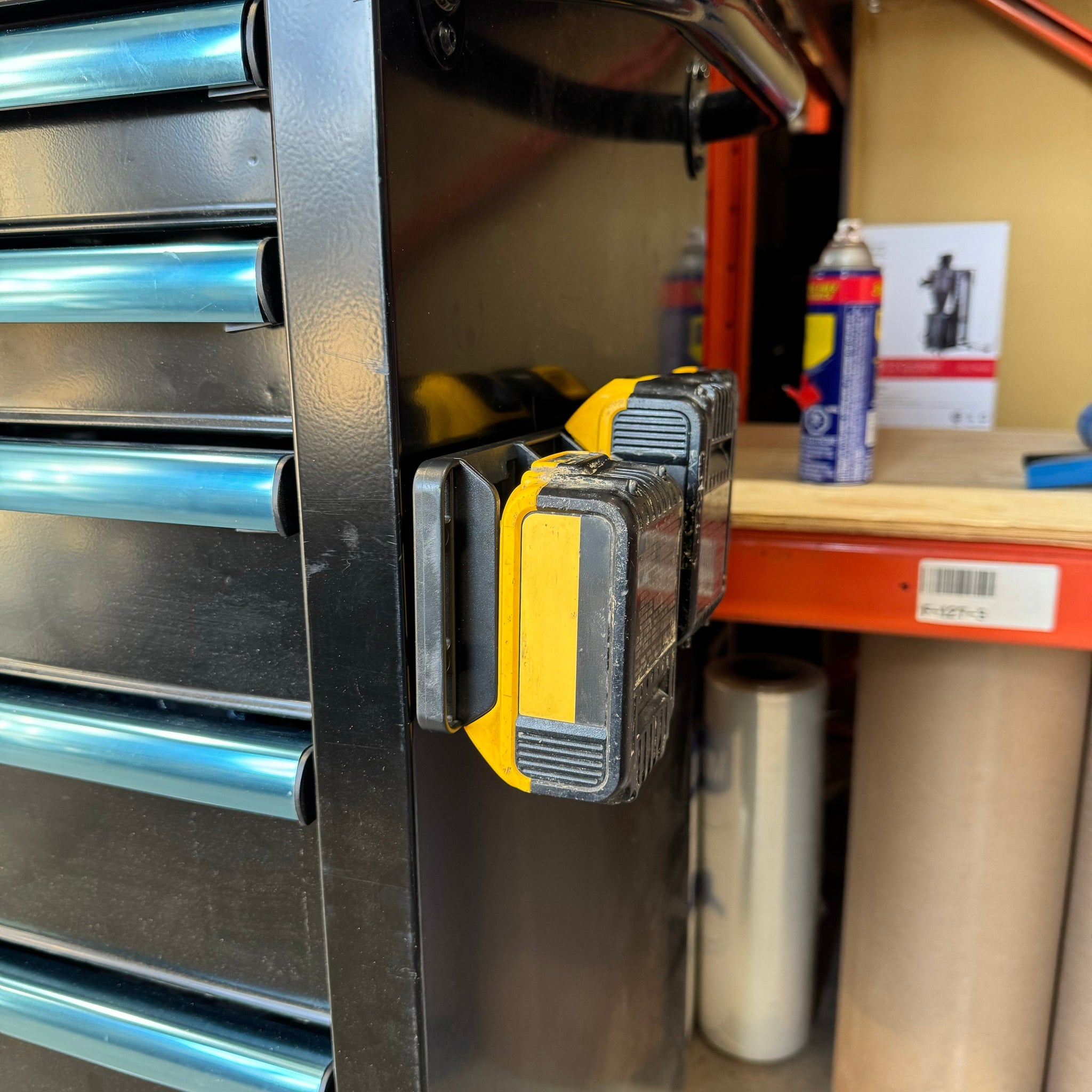 StealthMounts DeWalt Magnetic Battery Holder Board