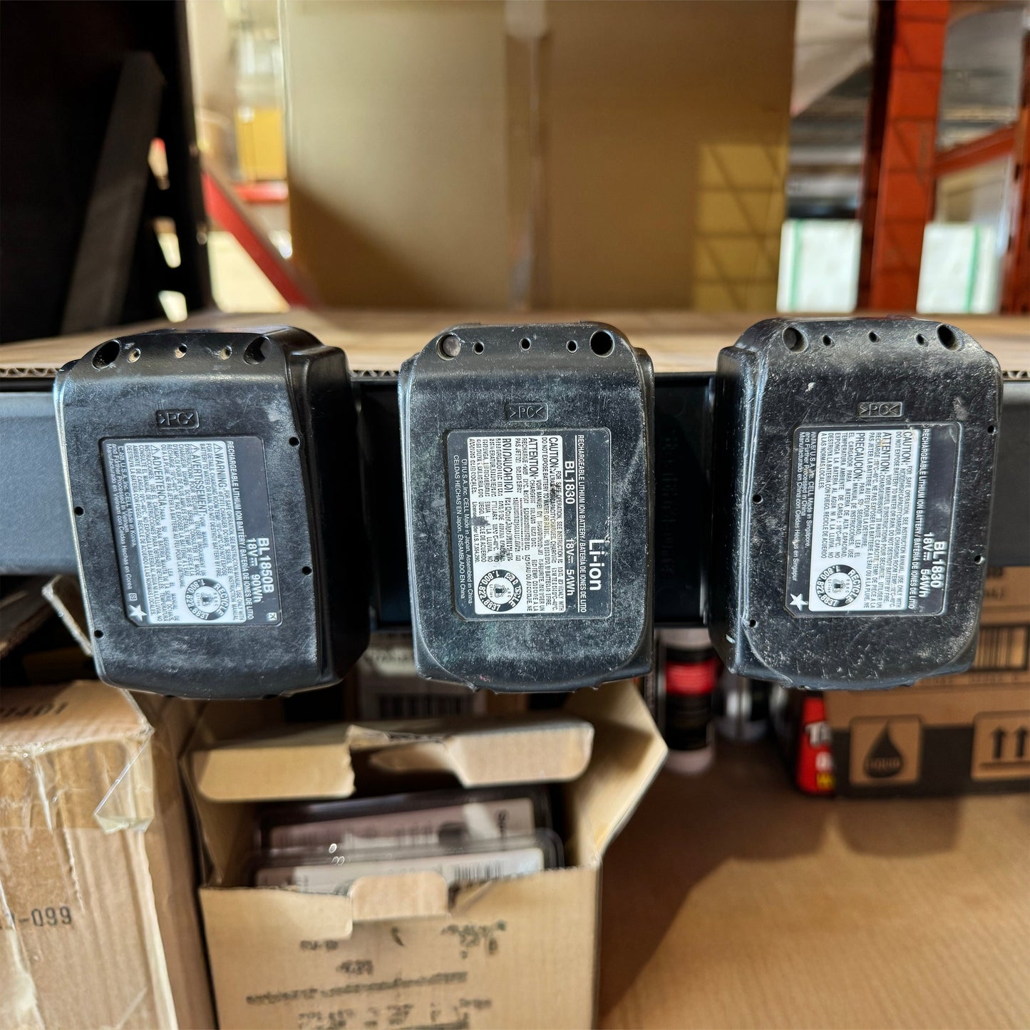 StealthMounts Makita 18v LXT Magnetic Battery Holder Board