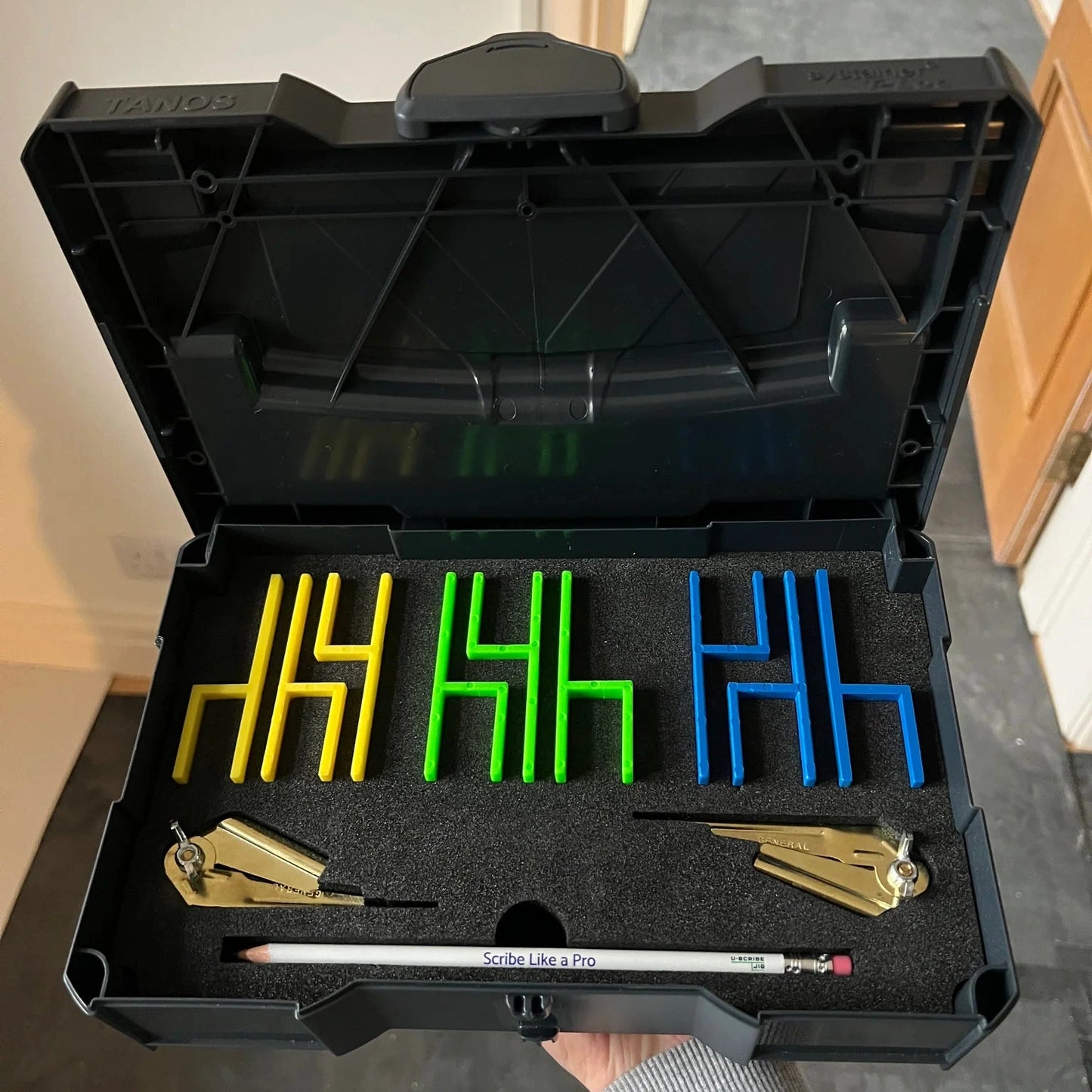 U-SCRIBE JIG - Cabinet Scribes Made Easy