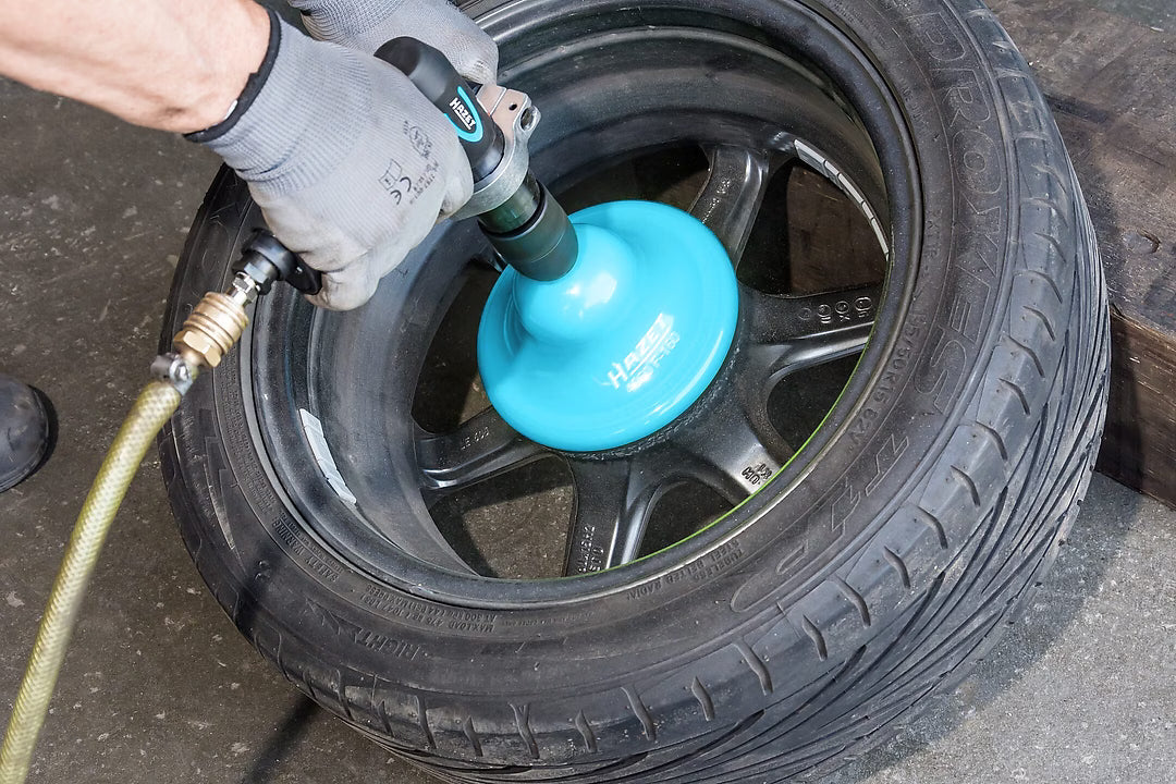 Hazet 4960F-160/2 Rim flange cleaner