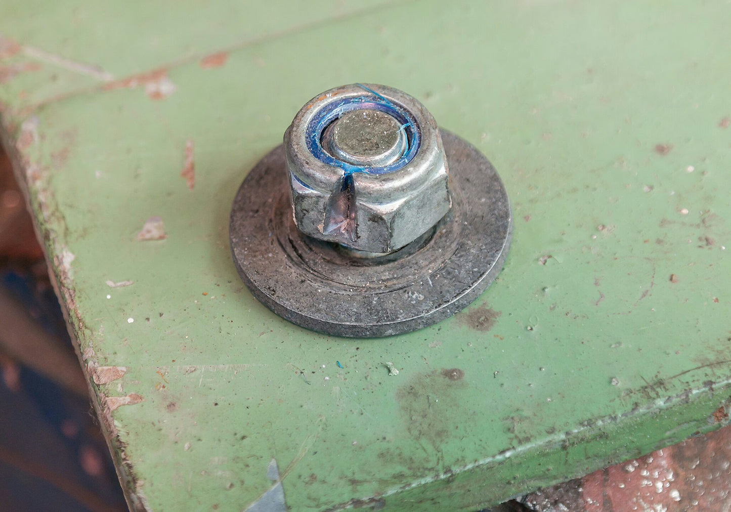 Hazet 847-0410A   Nut splitter ∙ mechanical