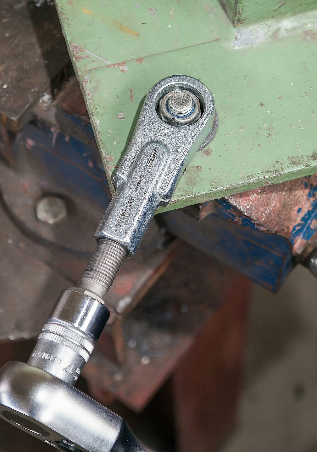 Hazet 847-0410A   Nut splitter ∙ mechanical