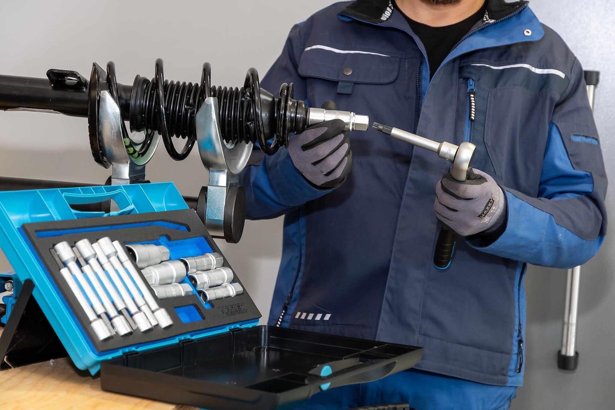 Hazet 4910-XZN10 Counterholder for piston rod