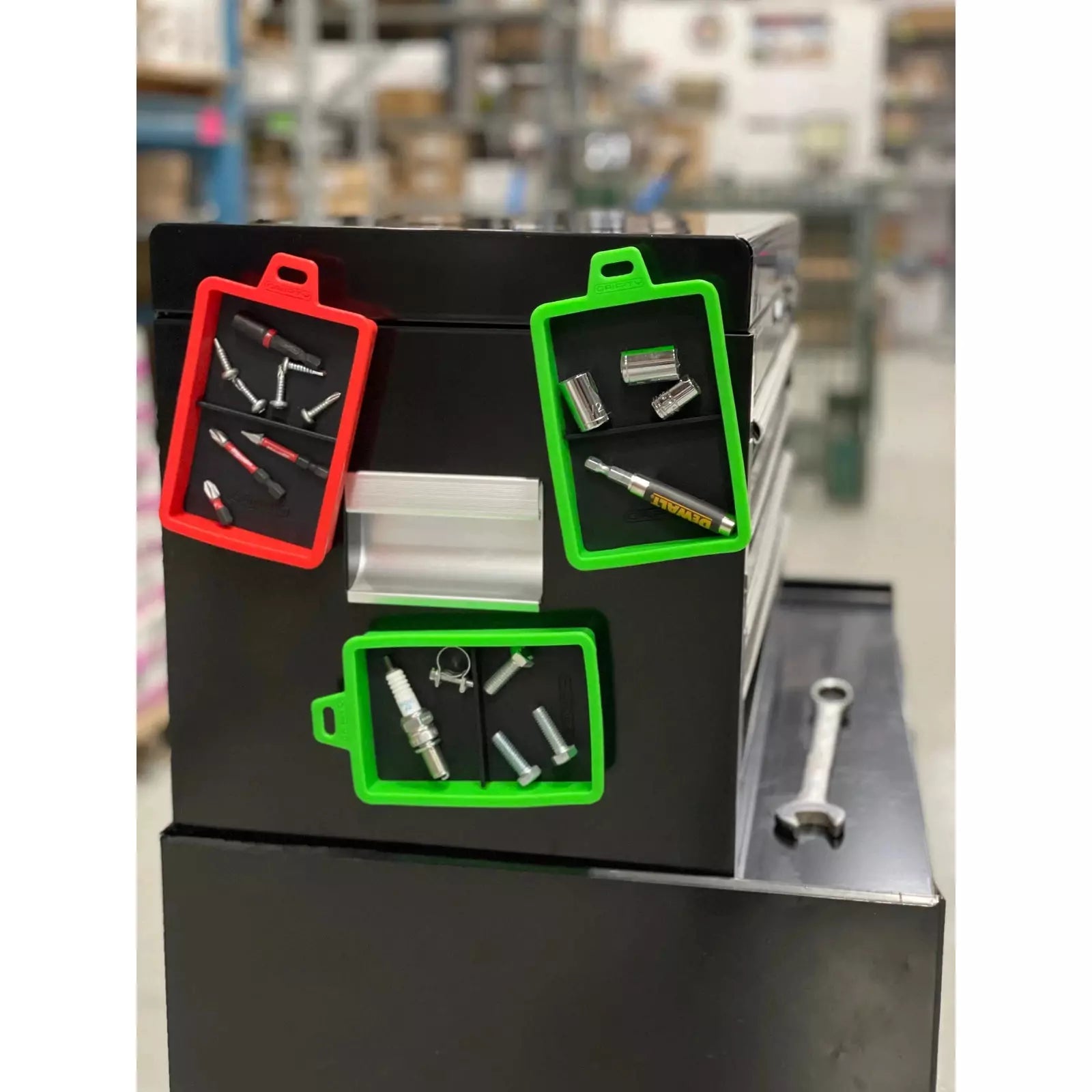 GRIPTY SILICONE DIVIDED MAGNETIC PARTS TRAYS